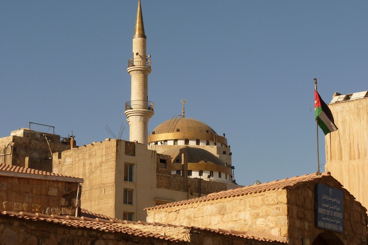 Verkenning van de natuurlijke schoonheid van de Ras Al-Khaimah-woestijn